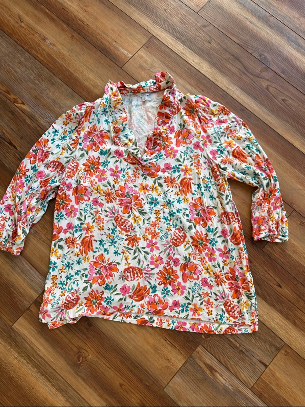 crown & ivy White Tunic with Pink, Orange & Green Floral Print